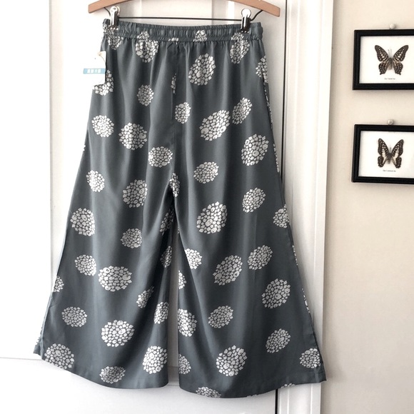 Rayon Culottes from Japan - Picture 3 of 4